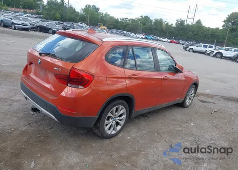 2013 BMW X1 xDrive28I из США, поврежденный, VIN WBAVL1C58DVR82781